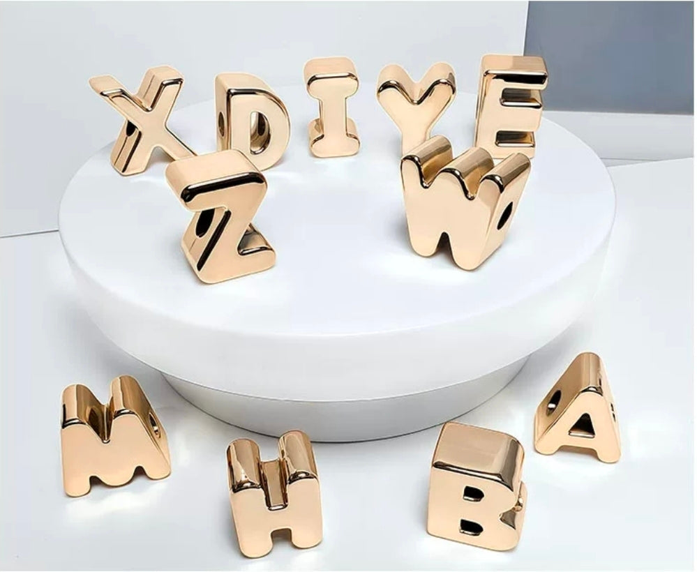 Gold Acrylic Letter Beads(5pc)